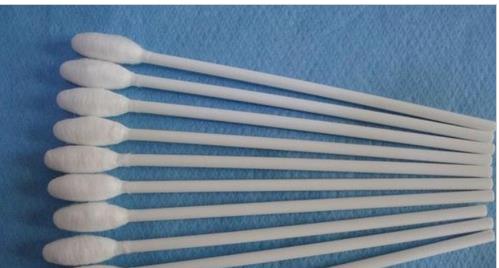 棉簽擦耳機插座.jpg 棉簽擦耳機插座.jpg